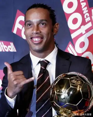 野为队友创 野为队友创