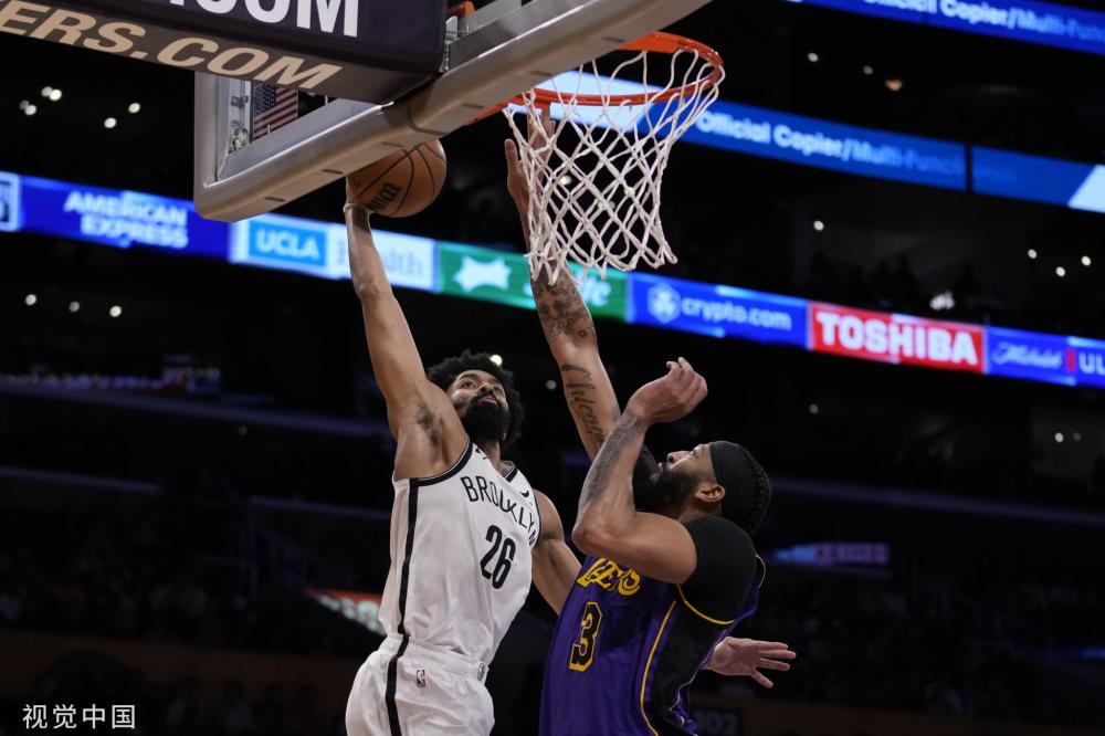 他在比赛中 他在比赛中