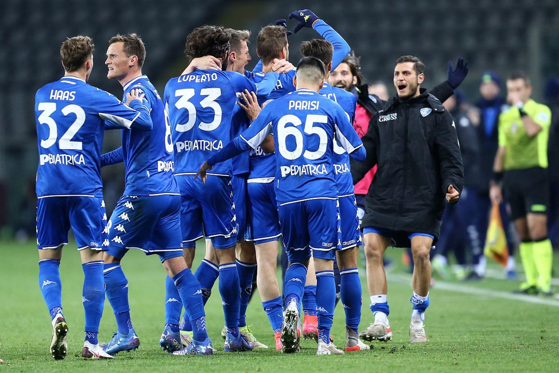 格和战术 格和战术